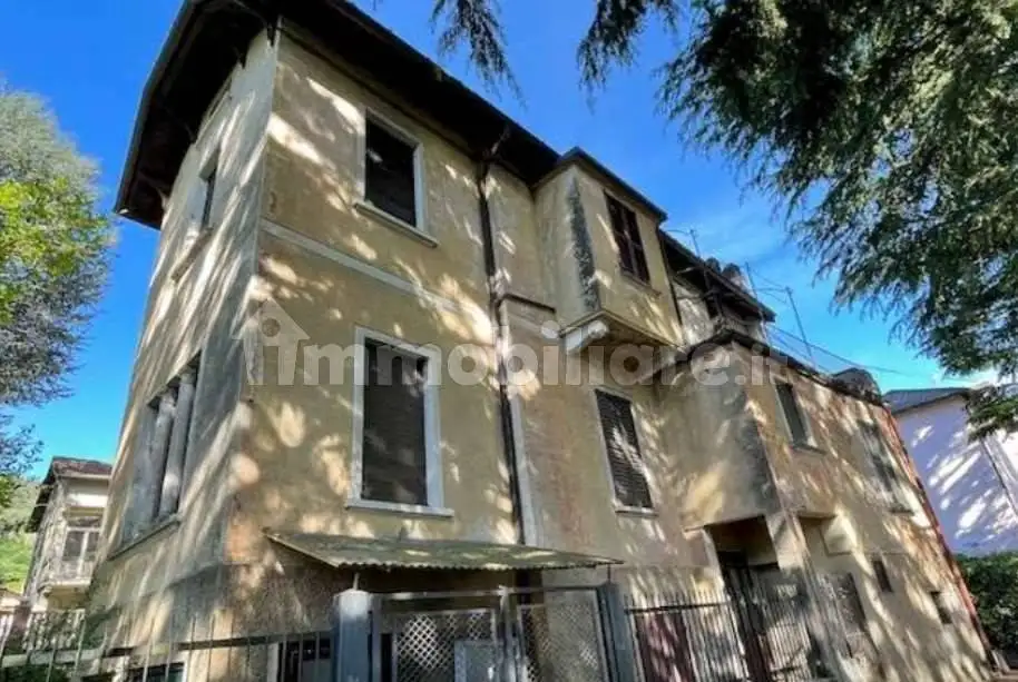 Casa indipendente in asta a Gavirate