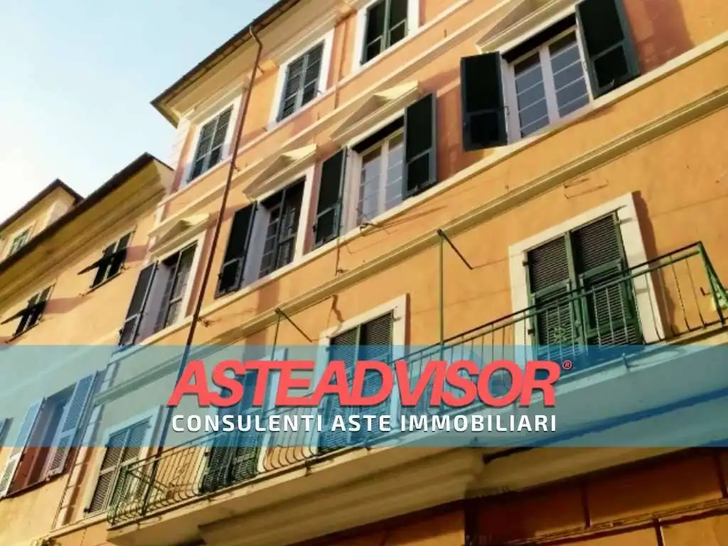 Appartamento in asta a Imperia