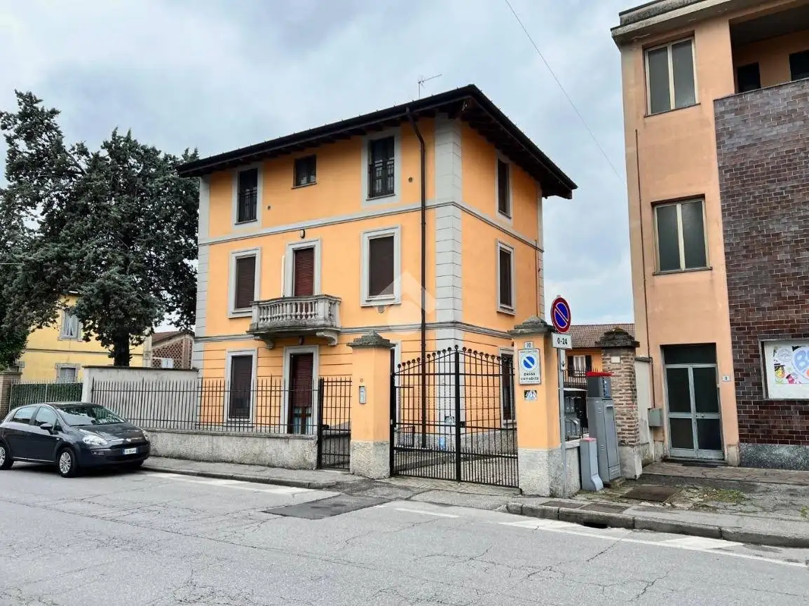 Appartamento in vendita a Spino d'Adda