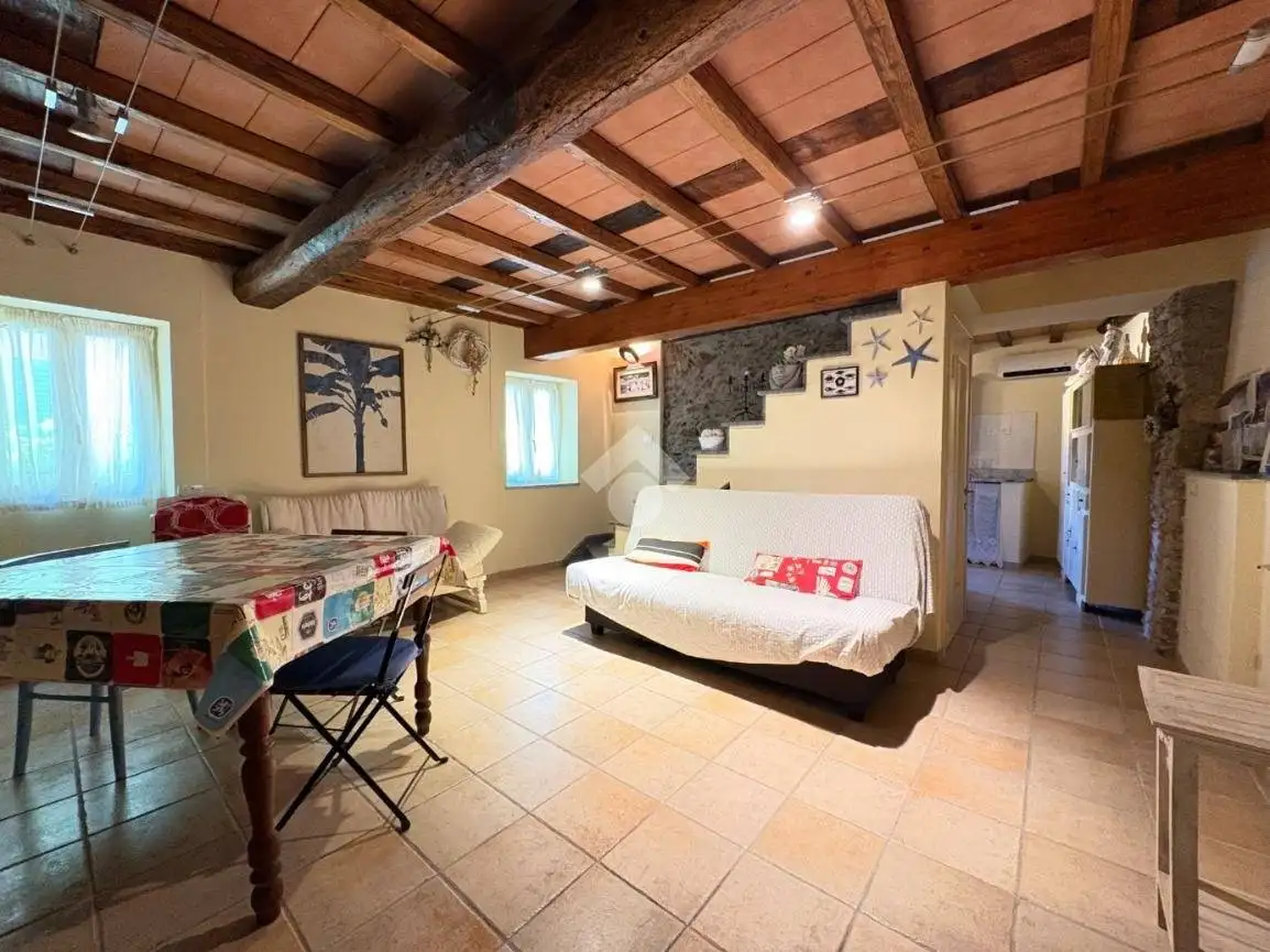 Rustico - Casale in vendita a Massa