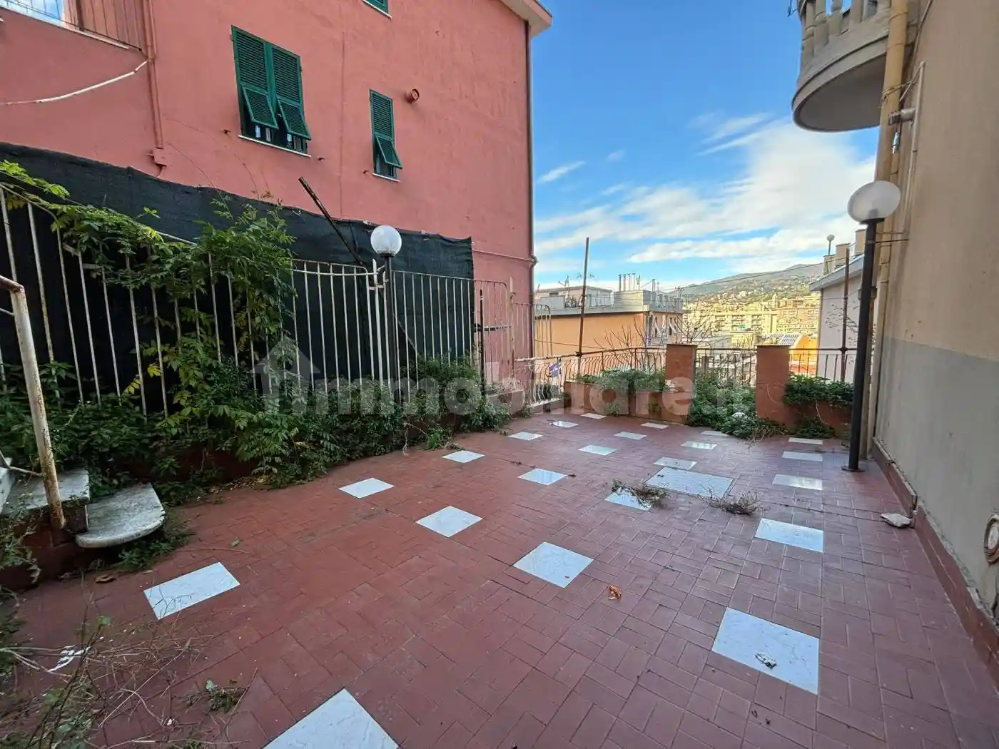 Appartamento in vendita a Genova