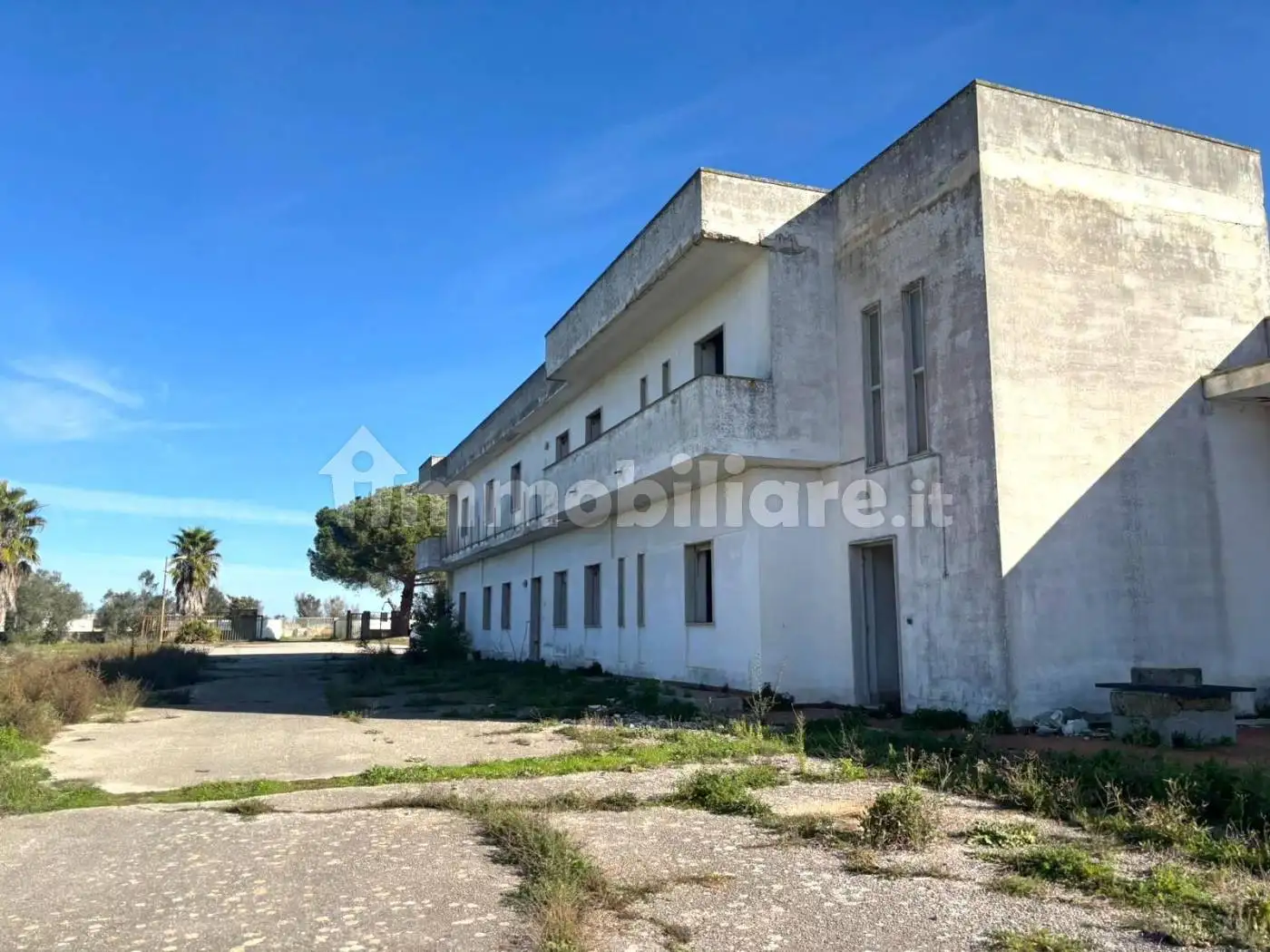 Palazzo - Edificio in vendita a Andrano