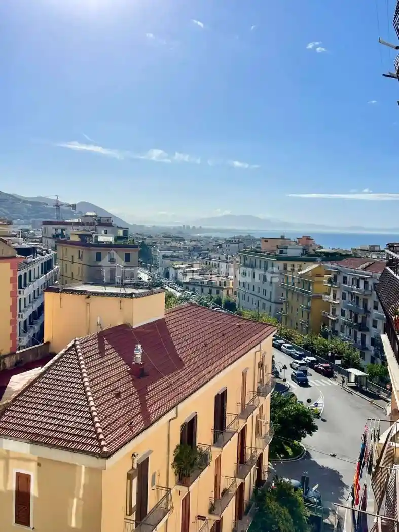 Quadrilocale via Sant'Eremita, Centro Storico - Teatro Verdi, Salerno - foto 4