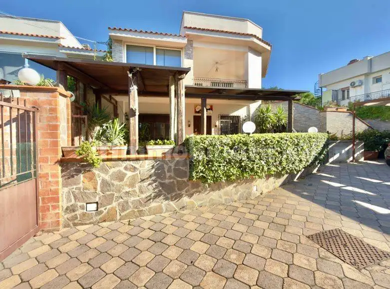 Appartamento in vendita a Isola delle Femmine