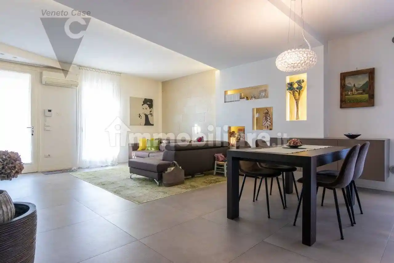 Villa plurifamiliare, ottimo stato, 150 m², Centro, Legnaro - foto 2