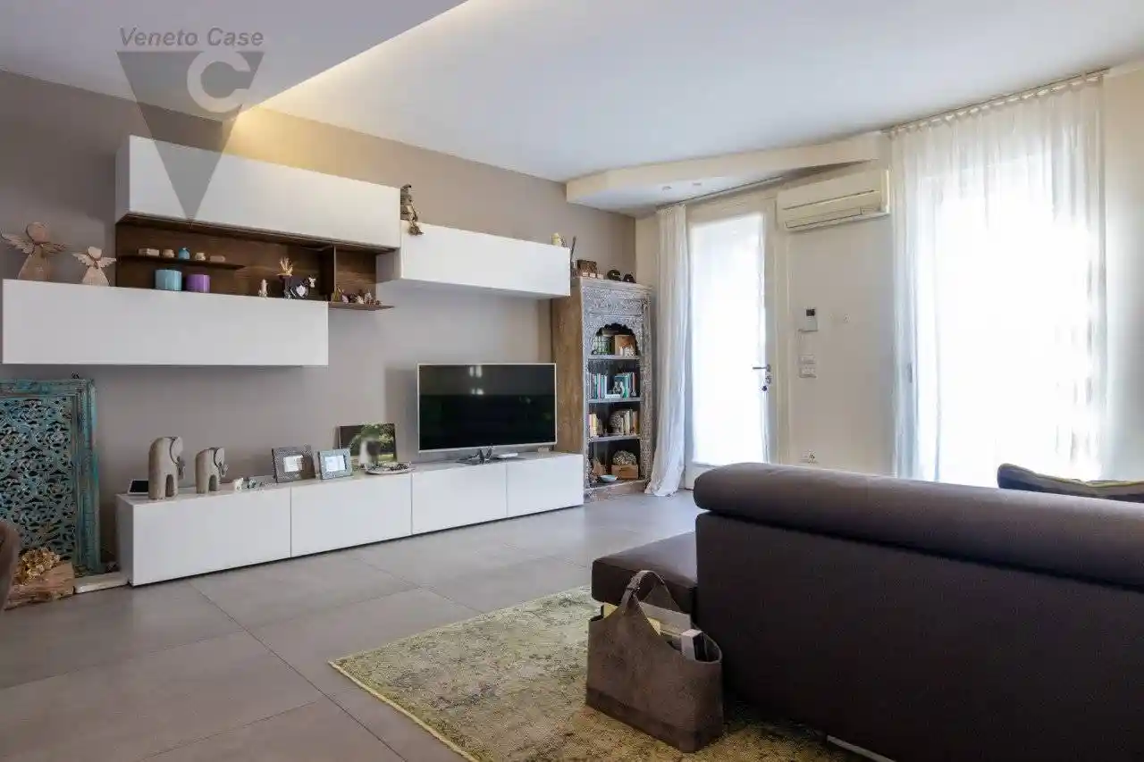 Villa plurifamiliare, ottimo stato, 150 m², Centro, Legnaro - foto 4