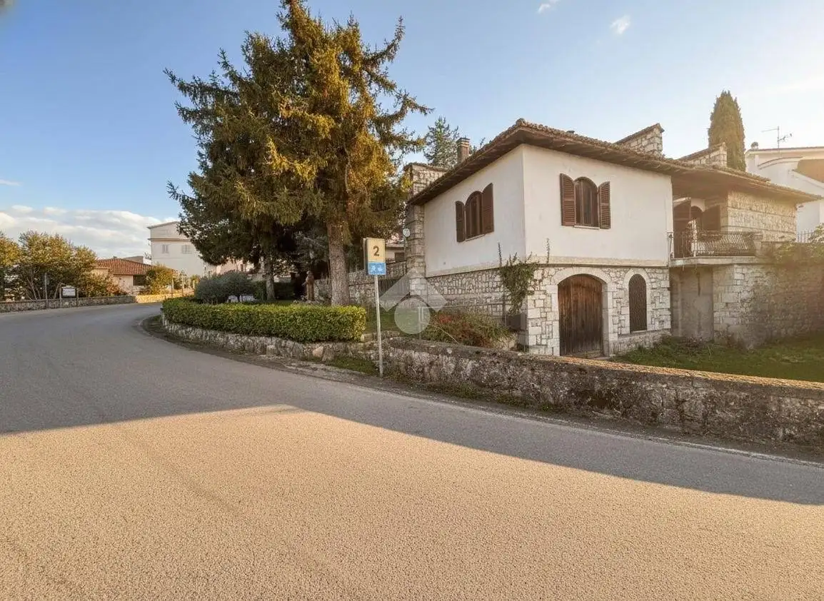 Villa unifamiliare via Sferracavallo 187, Centro, Atina - foto 3