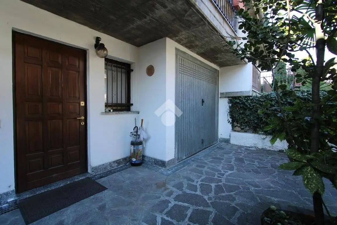 Villa a schiera via San Carlo 22, Bareggio - foto 2