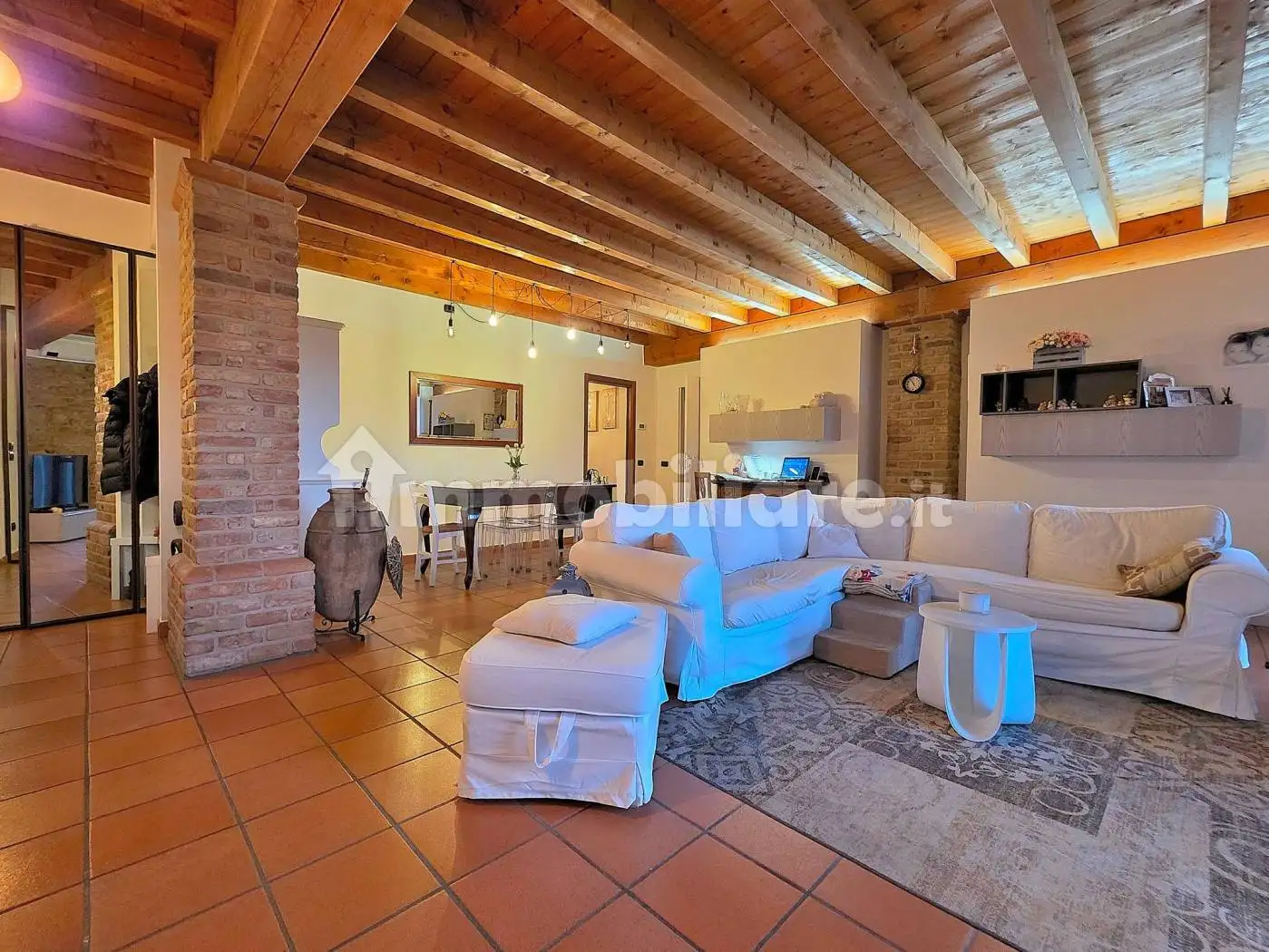 Appartamento in vendita a Vimercate