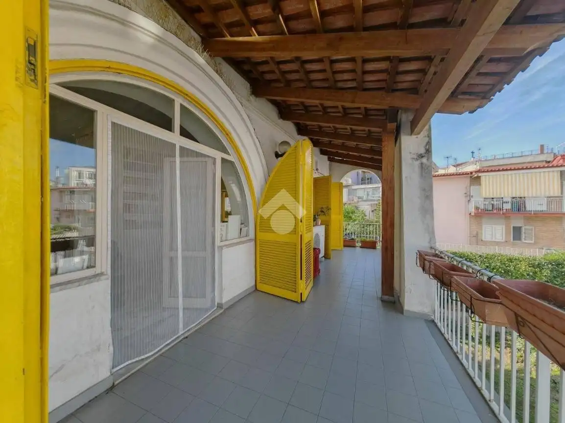 Appartamento via Raimondo Annecchino 131, Arco Felice, Pozzuoli - foto 2