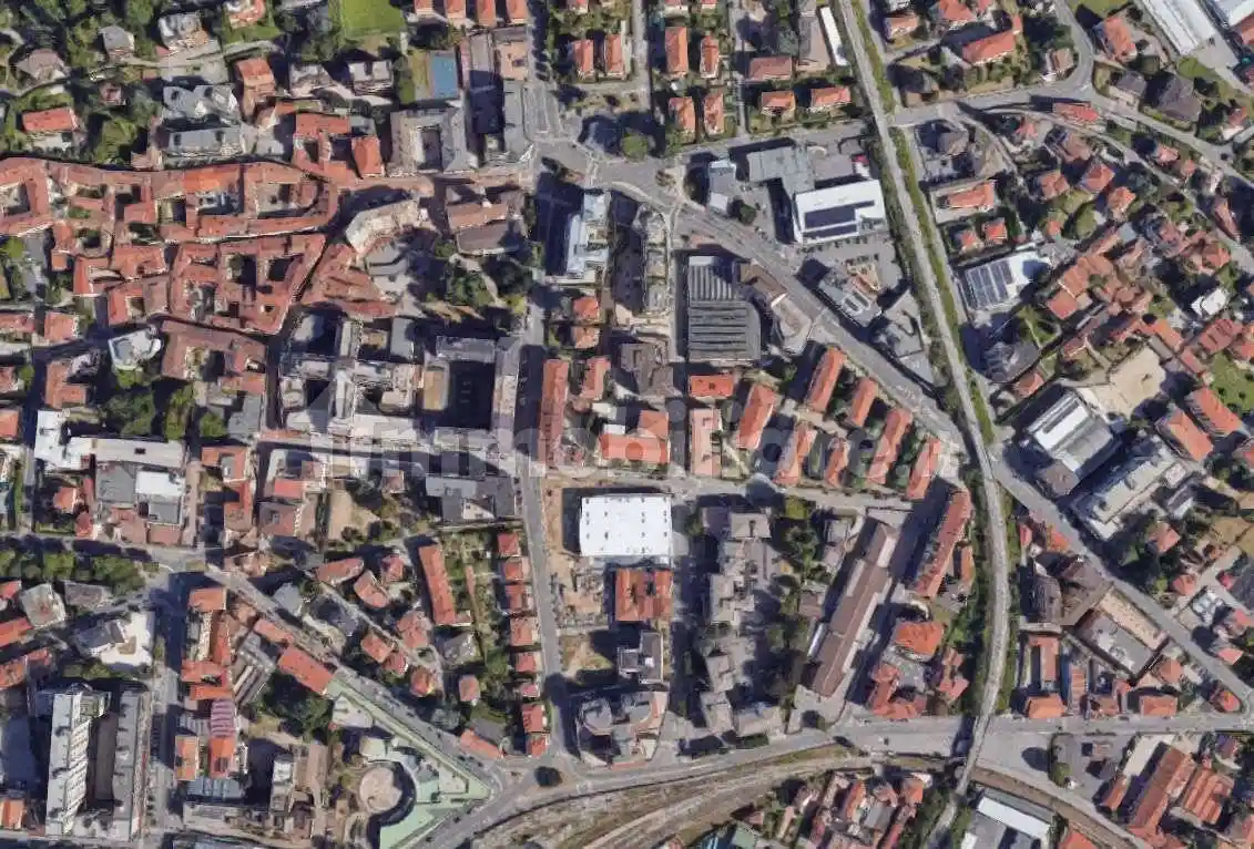 Appartamento in vendita a Varese