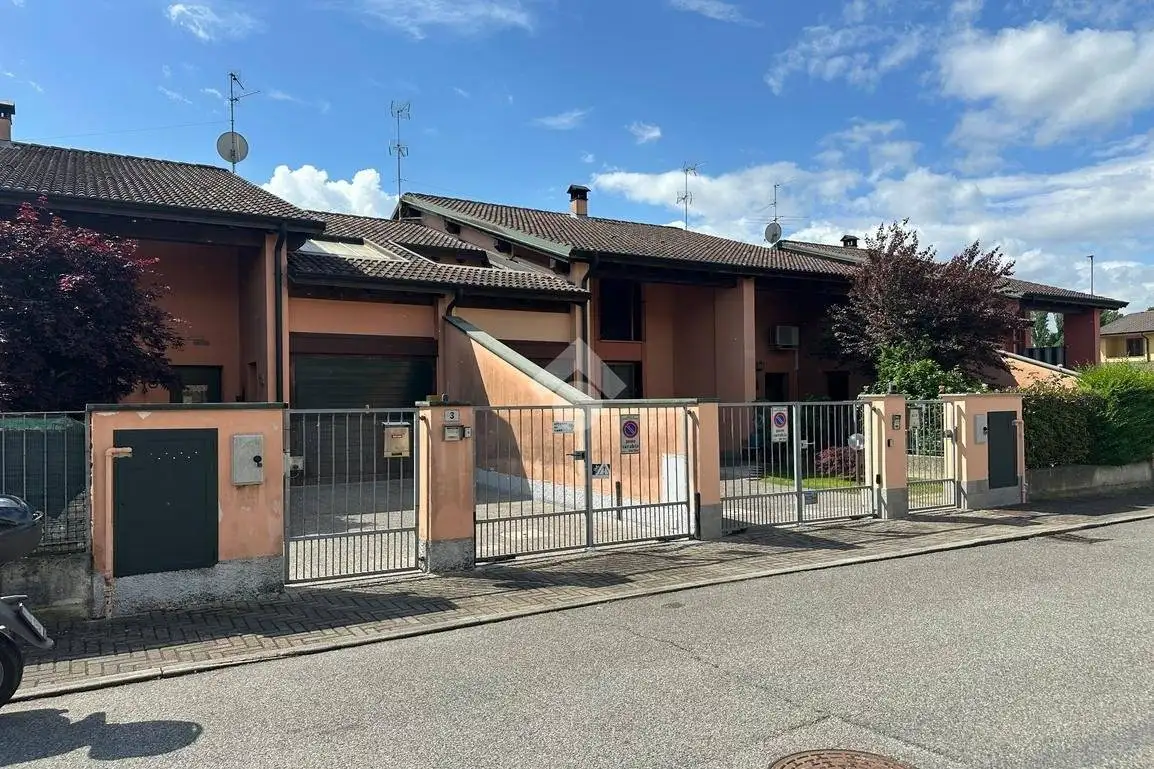 Villetta a schiera in vendita a Vaiano Cremasco