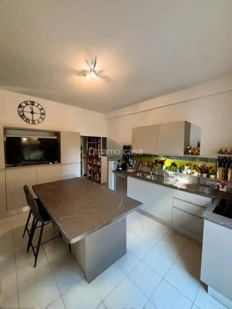 Quadrilocale via Dora Baltea, Chiesanuova, Prato - foto 3