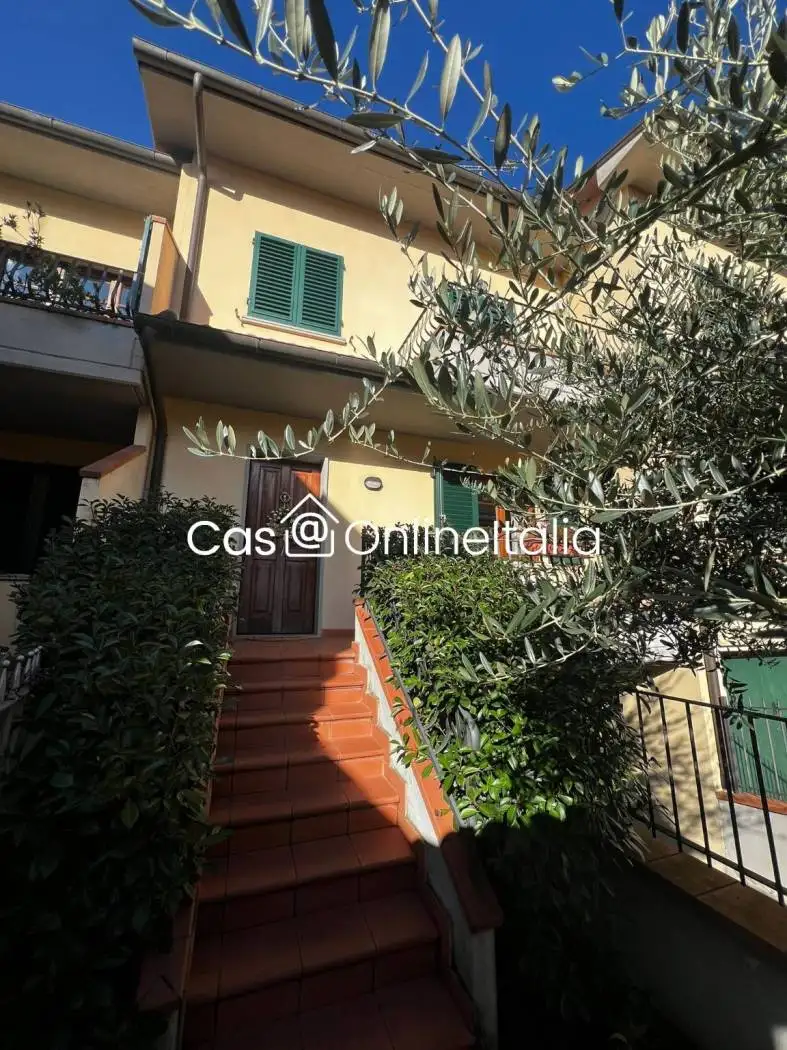 Villa in vendita a Prato