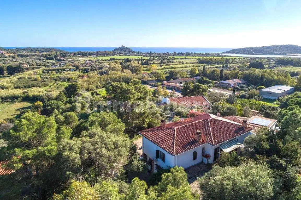 Villa in vendita a Domus De Maria