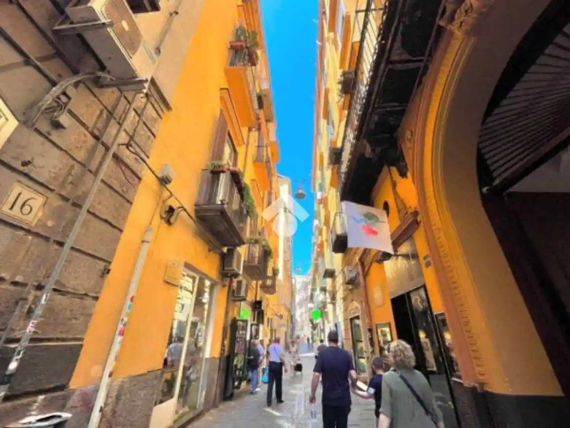 Bilocale via Cavallerizza a Chiaia 8, Chiaia, Napoli - foto 5