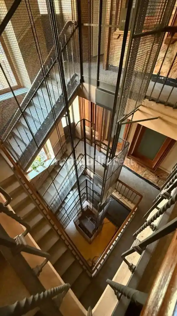 Trilocale piazza Martiri della Libertà 6, Centro Storico, Biella - foto 5