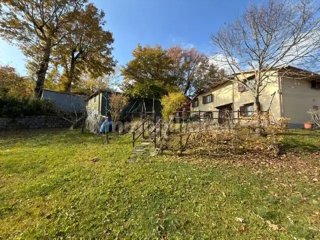 Casa indipendente in vendita a Firenzuola