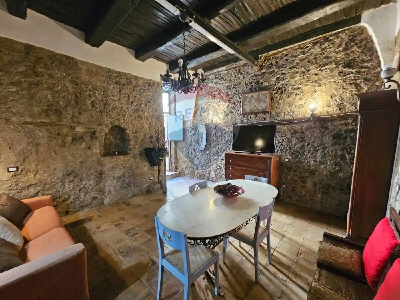 Bilocale largo Barbuti 16, Centro Storico - Teatro Verdi, Salerno - foto 4