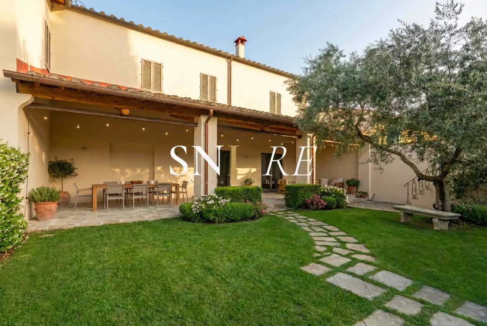 Casa indipendente in vendita a Firenze