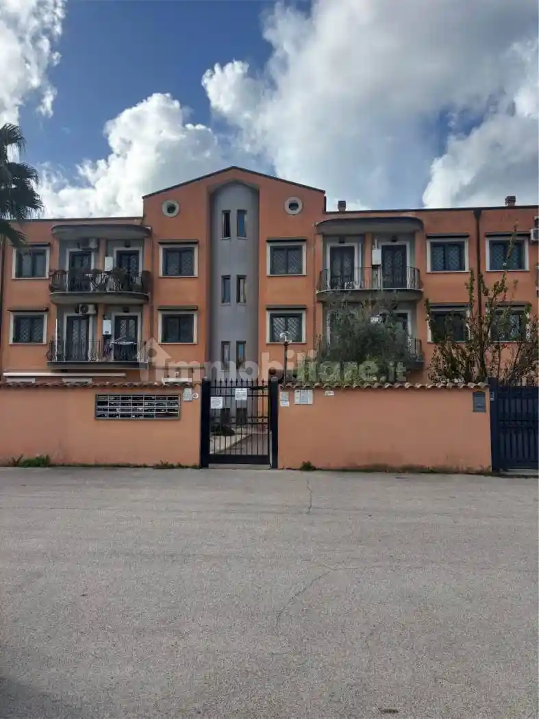 Trilocale via Predoi, Infernetto, Roma - foto 2