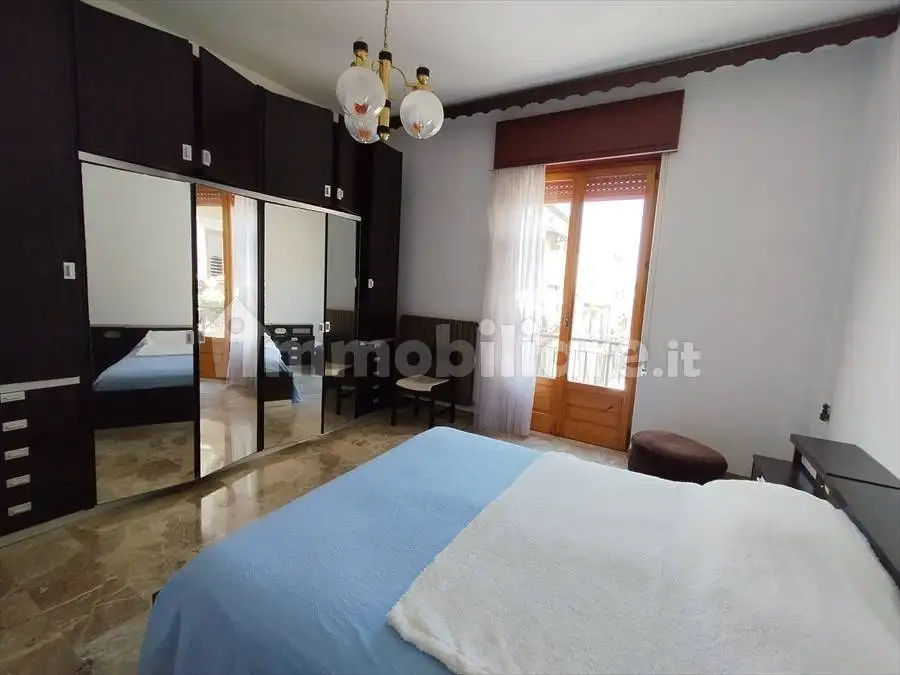 Terratetto unifamiliare 168 m², da ristrutturare, Cittanova - foto 2