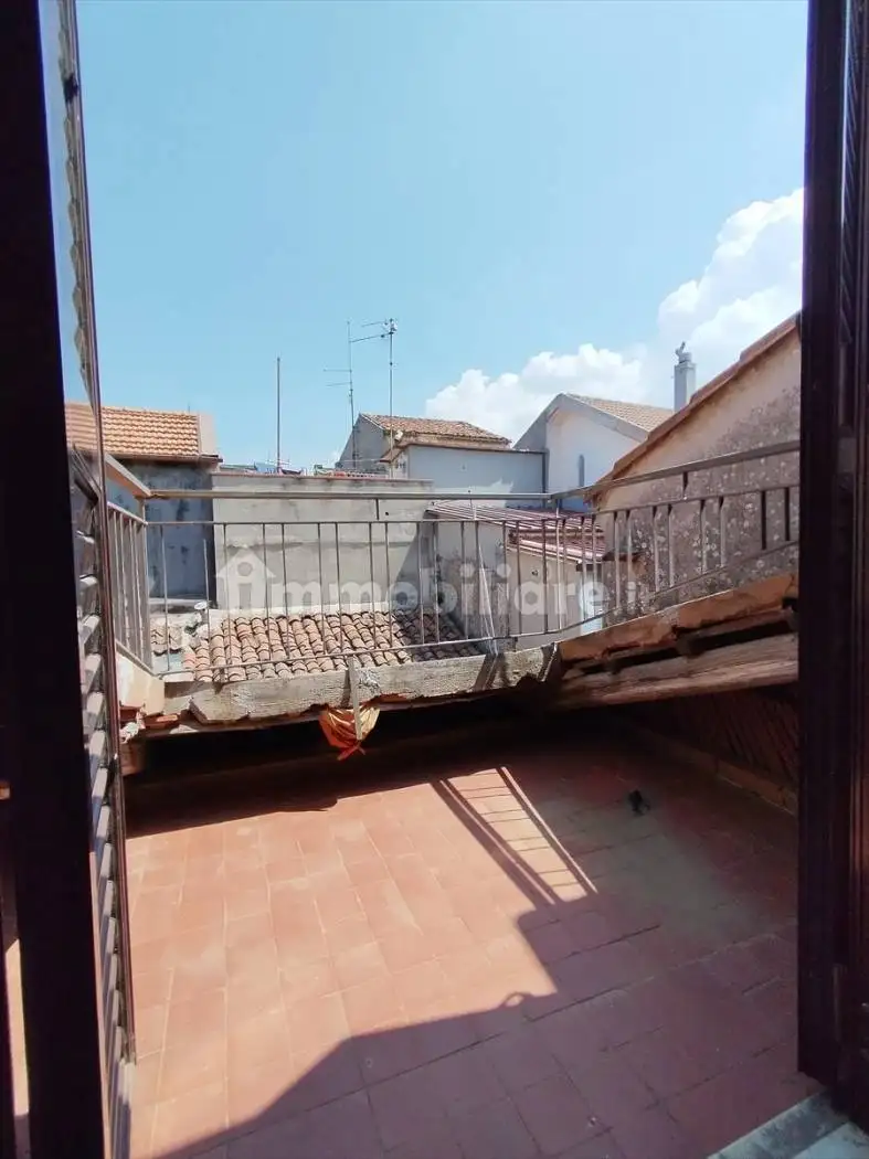 Terratetto unifamiliare 168 m², da ristrutturare, Cittanova - foto 4