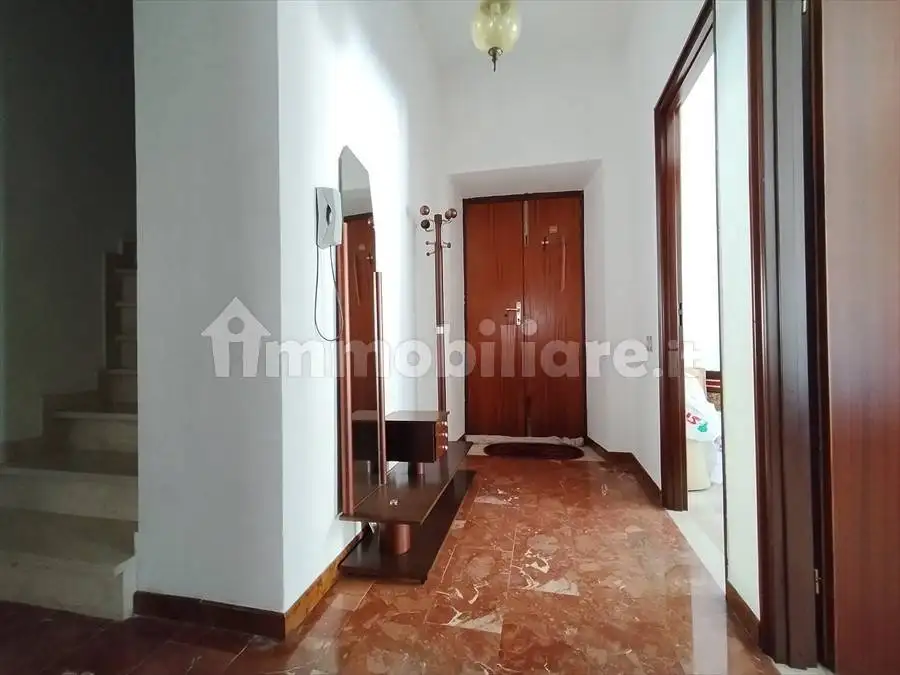 Terratetto unifamiliare 168 m², da ristrutturare, Cittanova - foto 5