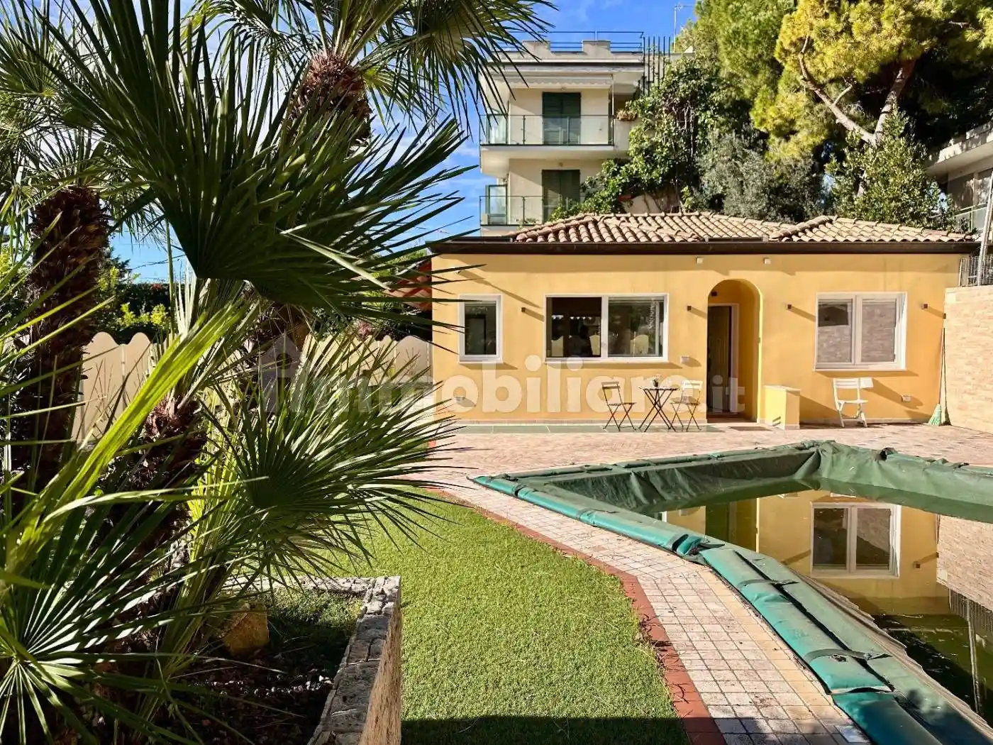 Villa unifamiliare via Nostra Signora della Mercede, 46, San Martino - Villetta, Sanremo - foto 2