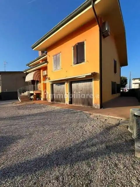 Villa unifamiliare via virgiliana pilastri 202, Bondeno - foto 2