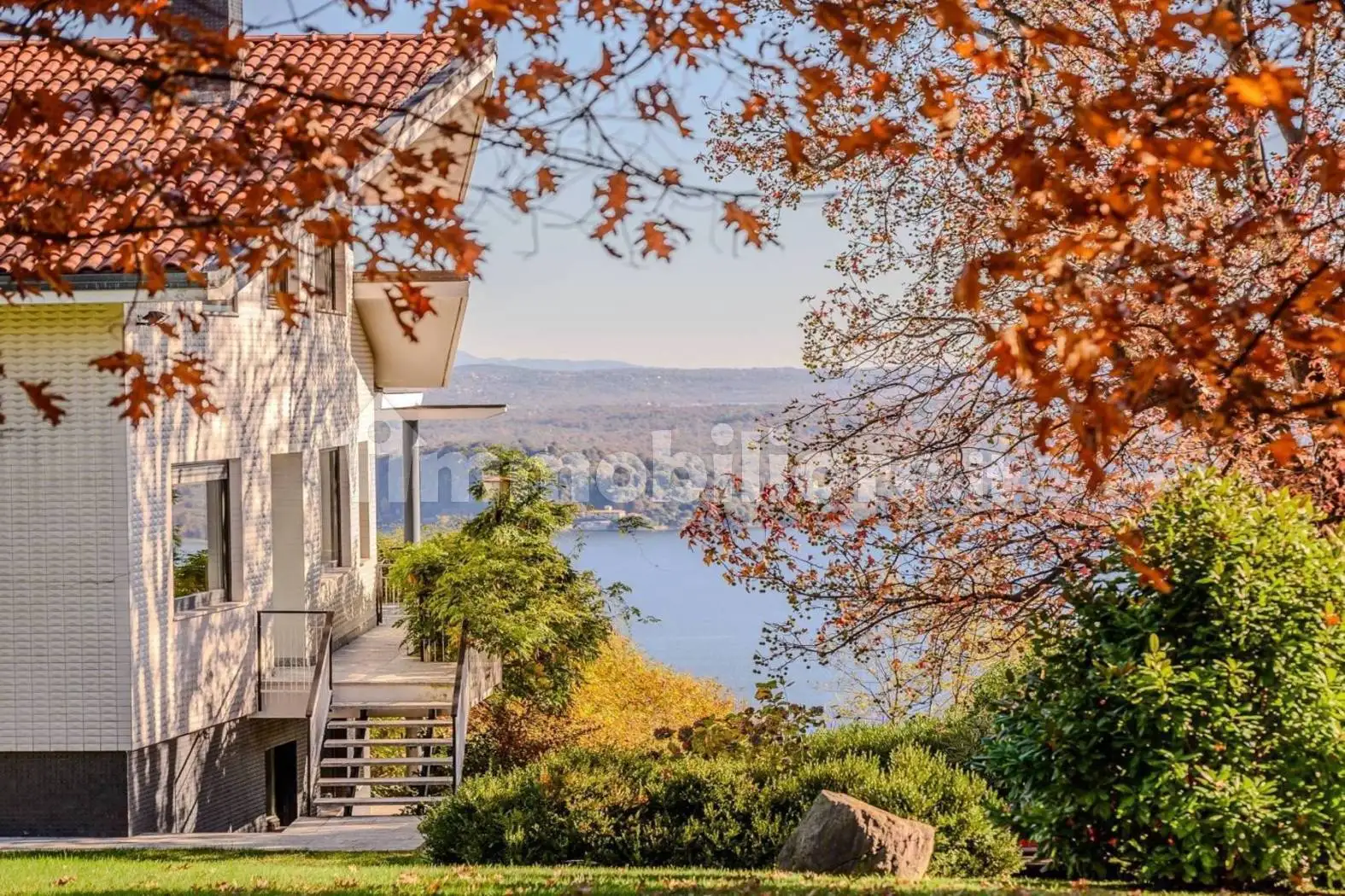 Villa in vendita a Massino Visconti