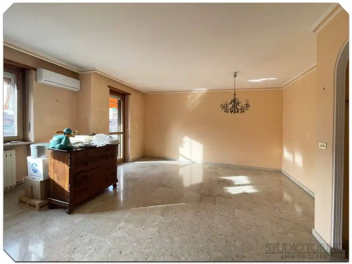 Appartamento via Mezzano 5, Centro, Chivasso - foto 5