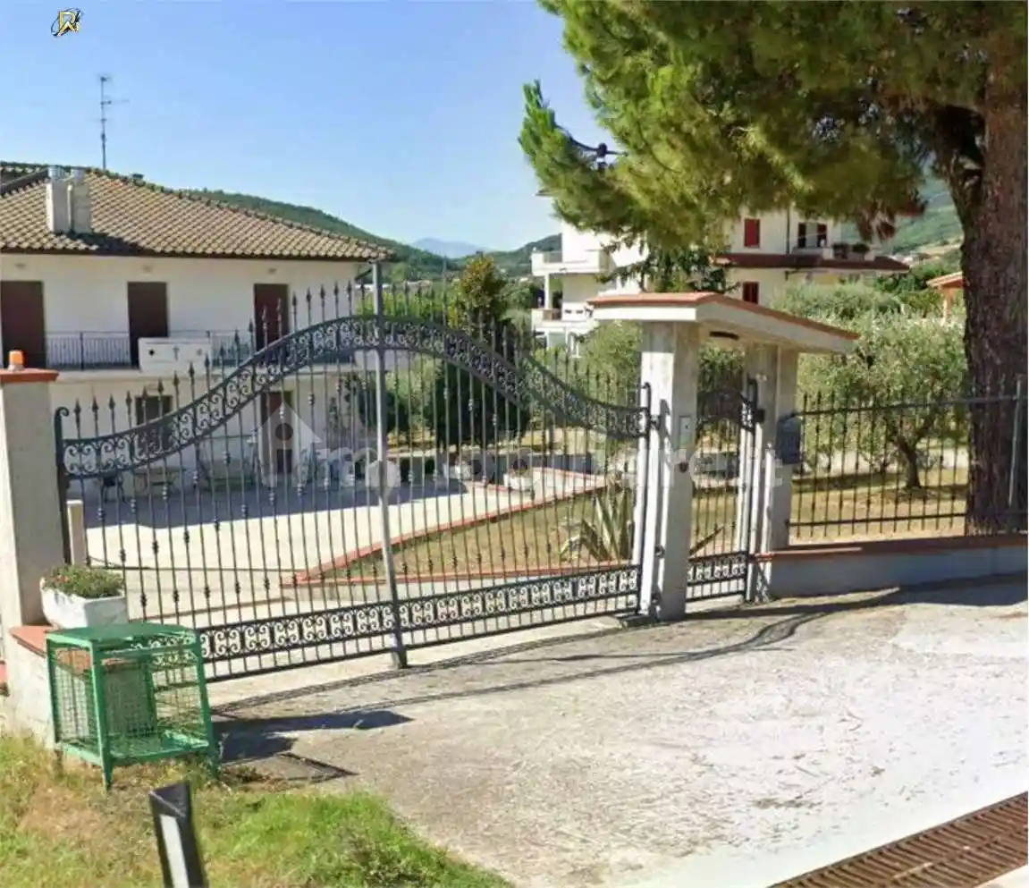 Villa all'asta frazione Villa Lempa, Civitella del Tronto - foto 3