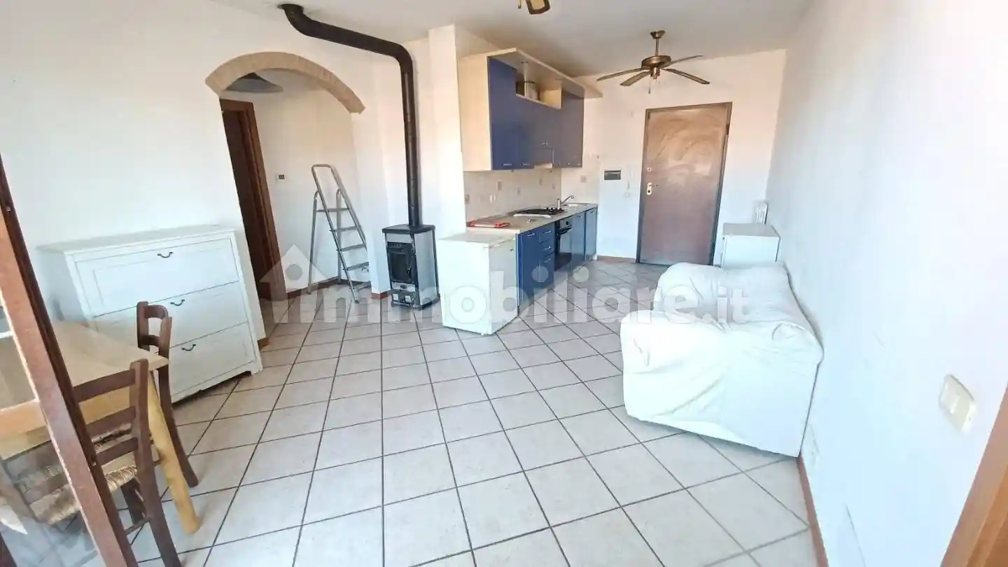 Trilocale ottimo stato, primo piano, Gracciano, Selvamaggio, Belvedere, Colle di Val d'Elsa - foto 4