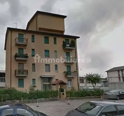 Appartamento in asta a Biandronno