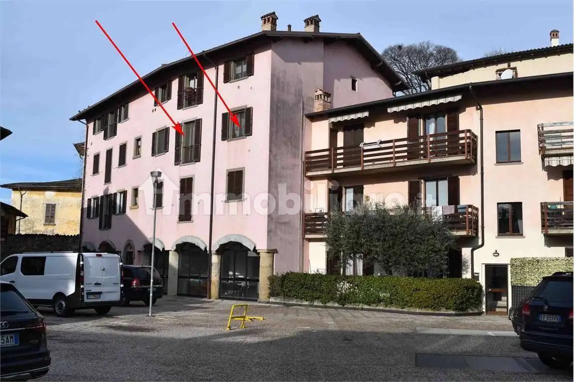 Appartamento in asta a Brusaporto