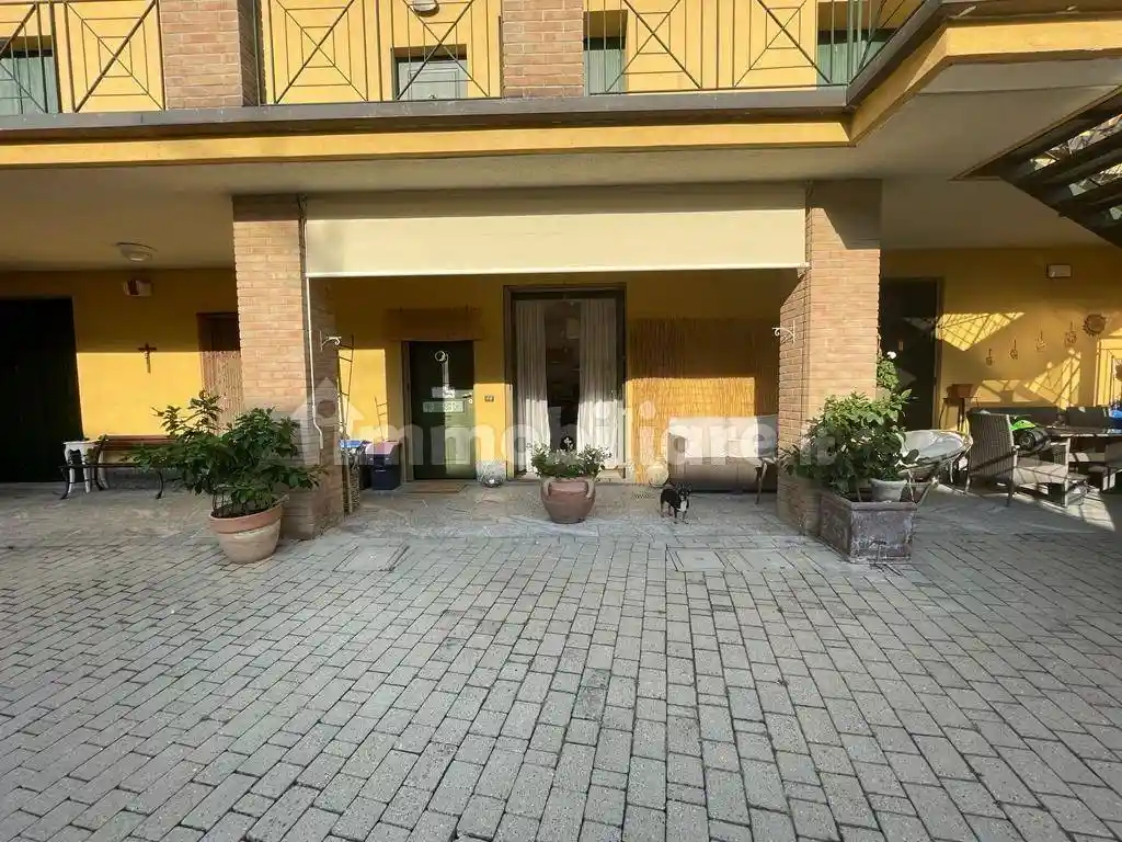 Bilocale via Matteotti 22, Centro, Castronno - foto 5