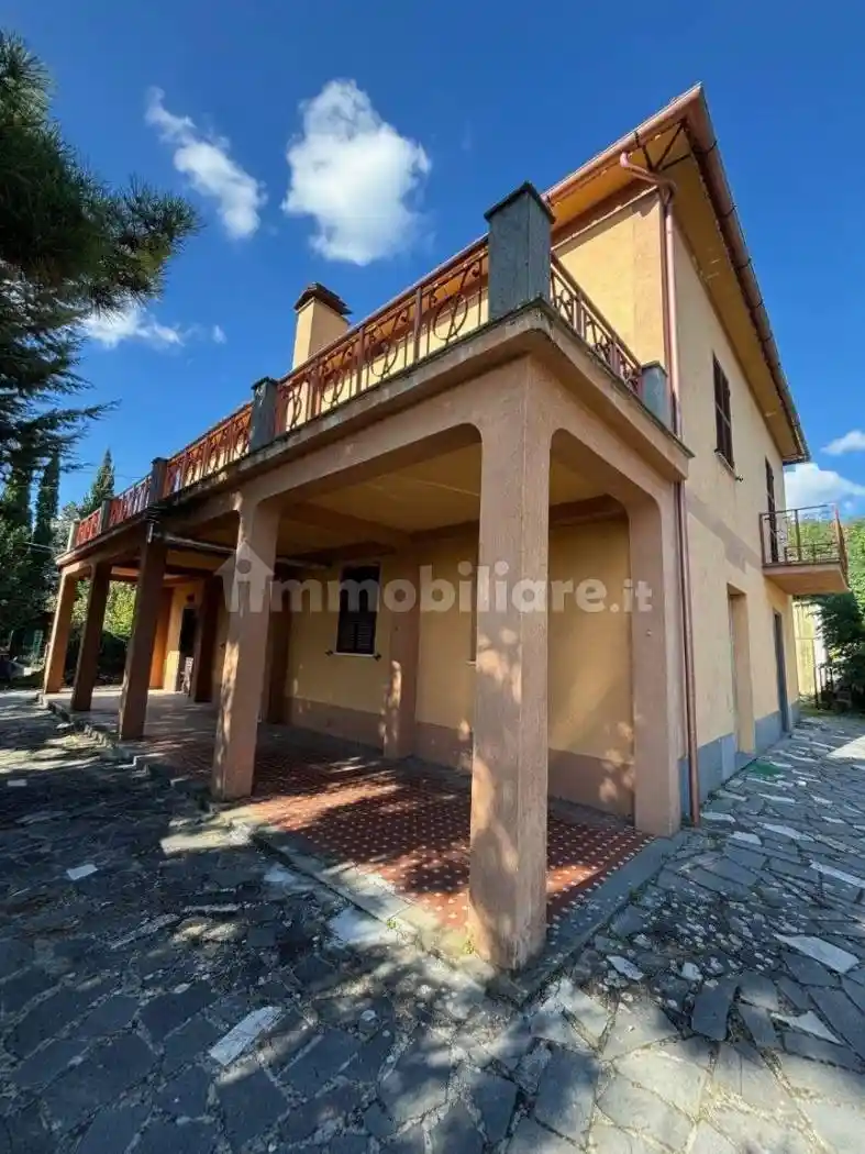 Villa in vendita a San Lorenzo Nuovo