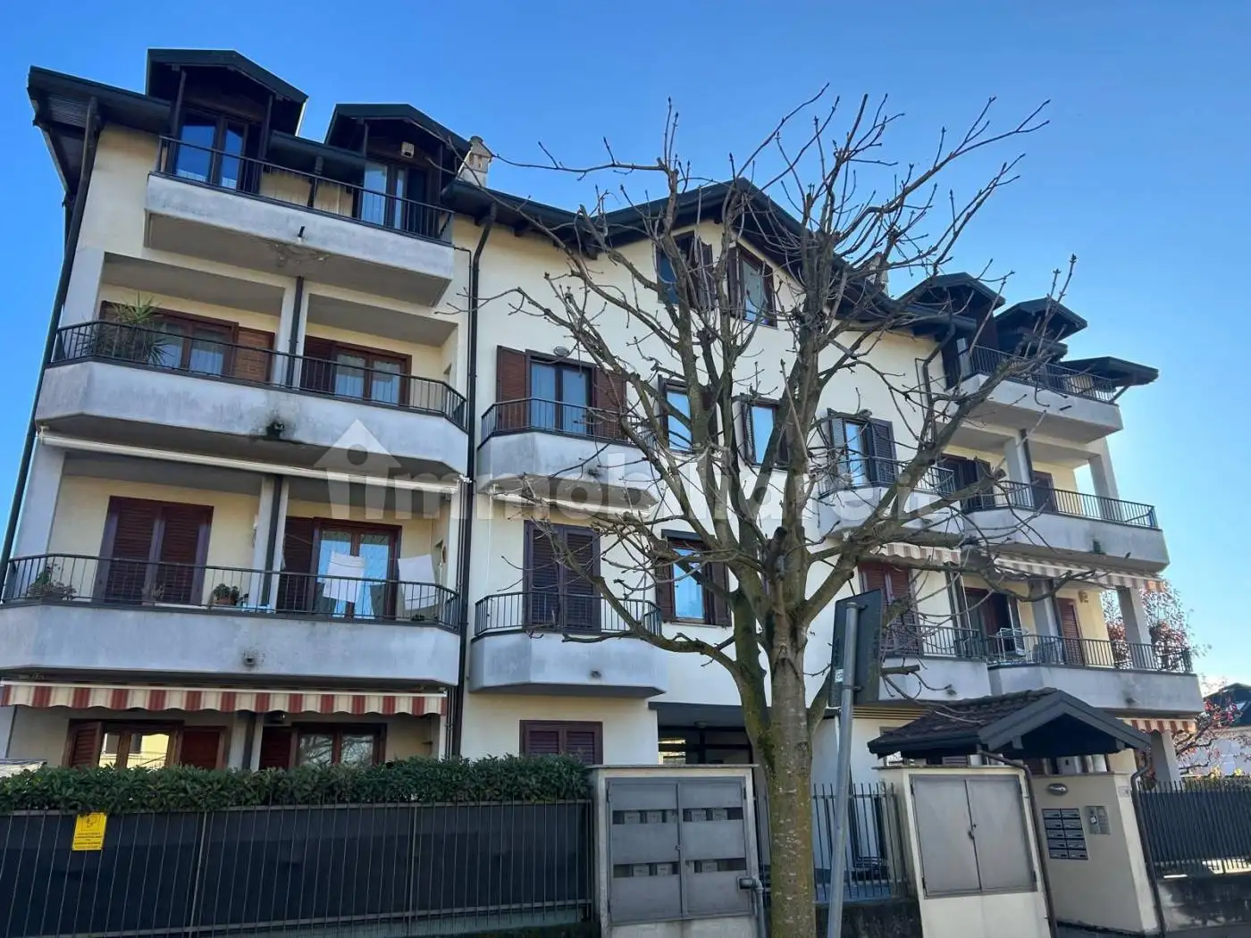 Appartamento in vendita a Cardano al Campo