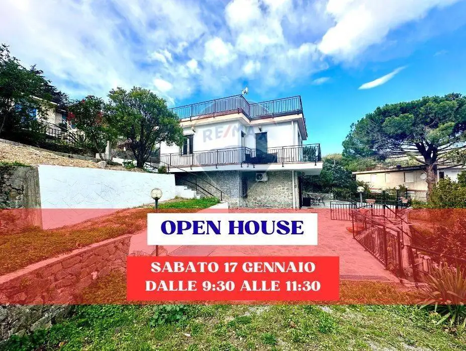 Villa in vendita a Noli