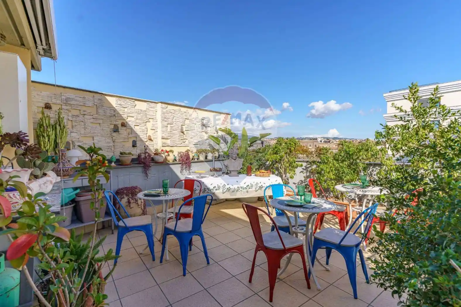 Palazzo - Edificio in Vendita - foto 2