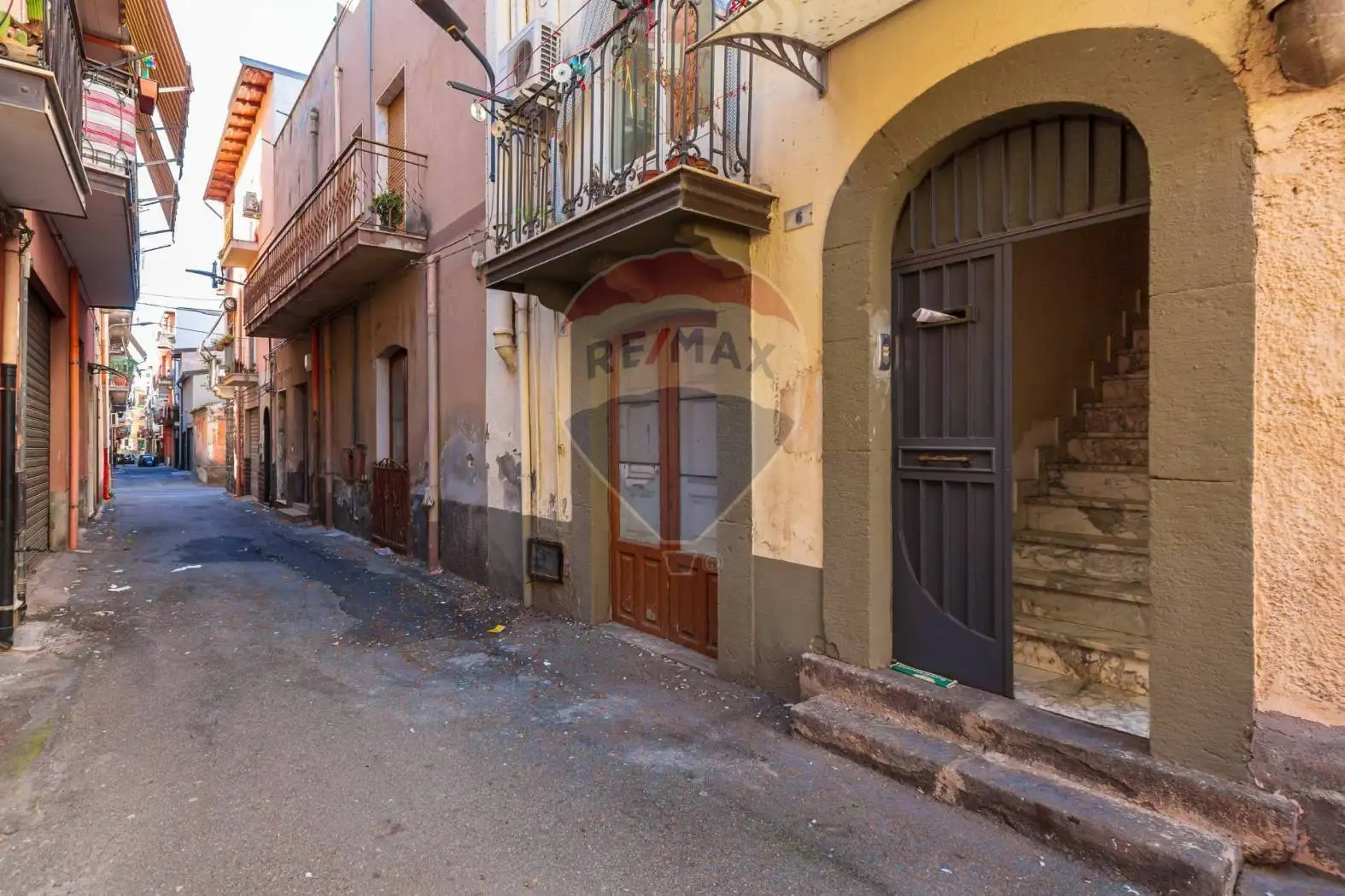 Appartamento via Francesco Crispi 6,8, Adrano - foto 2