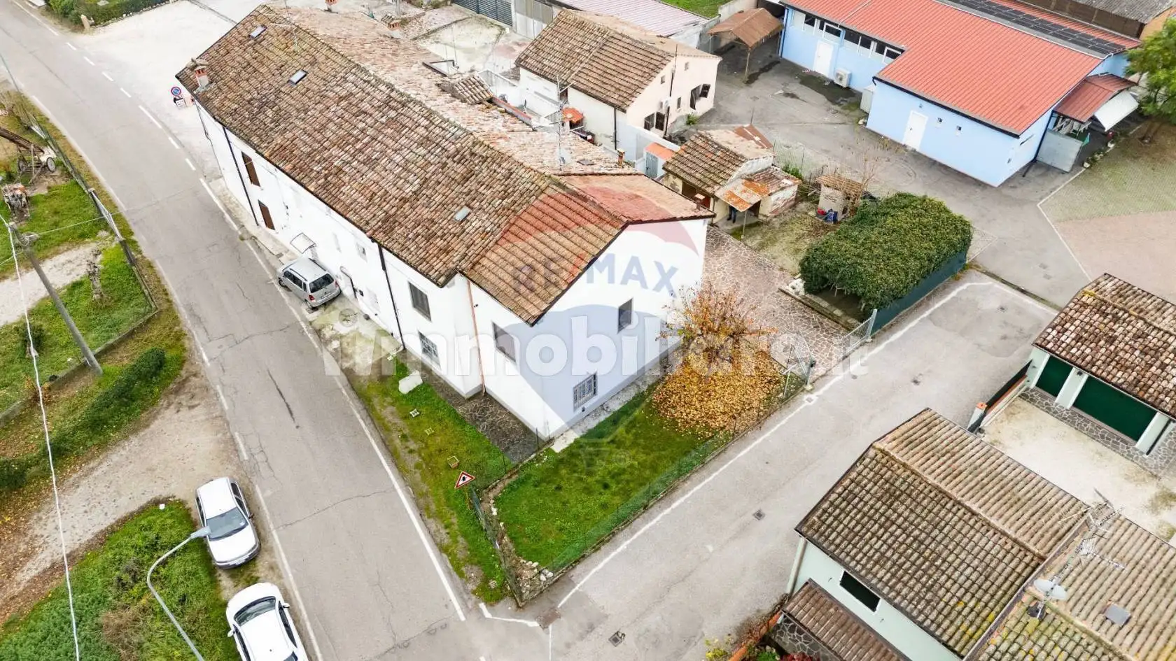 Terratetto plurifamiliare via Fratelli Manfredi 40, Centro, Boretto - foto 5