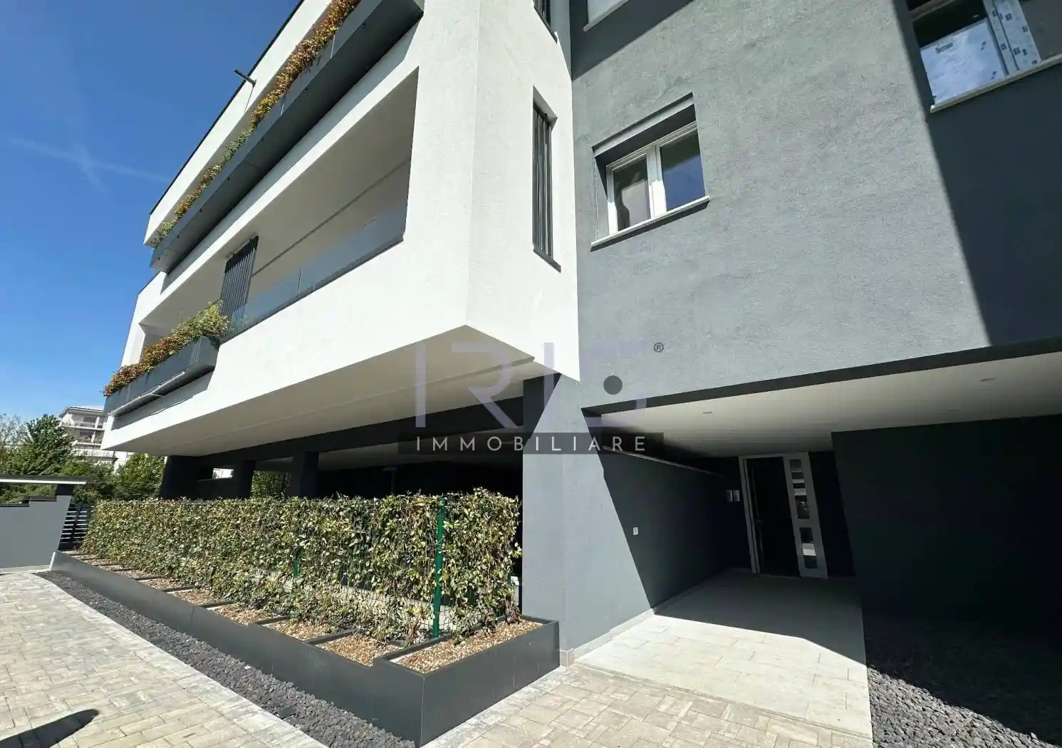 Trilocale via Allo Stadio, Sant'Ambrogio, Seregno - foto 2