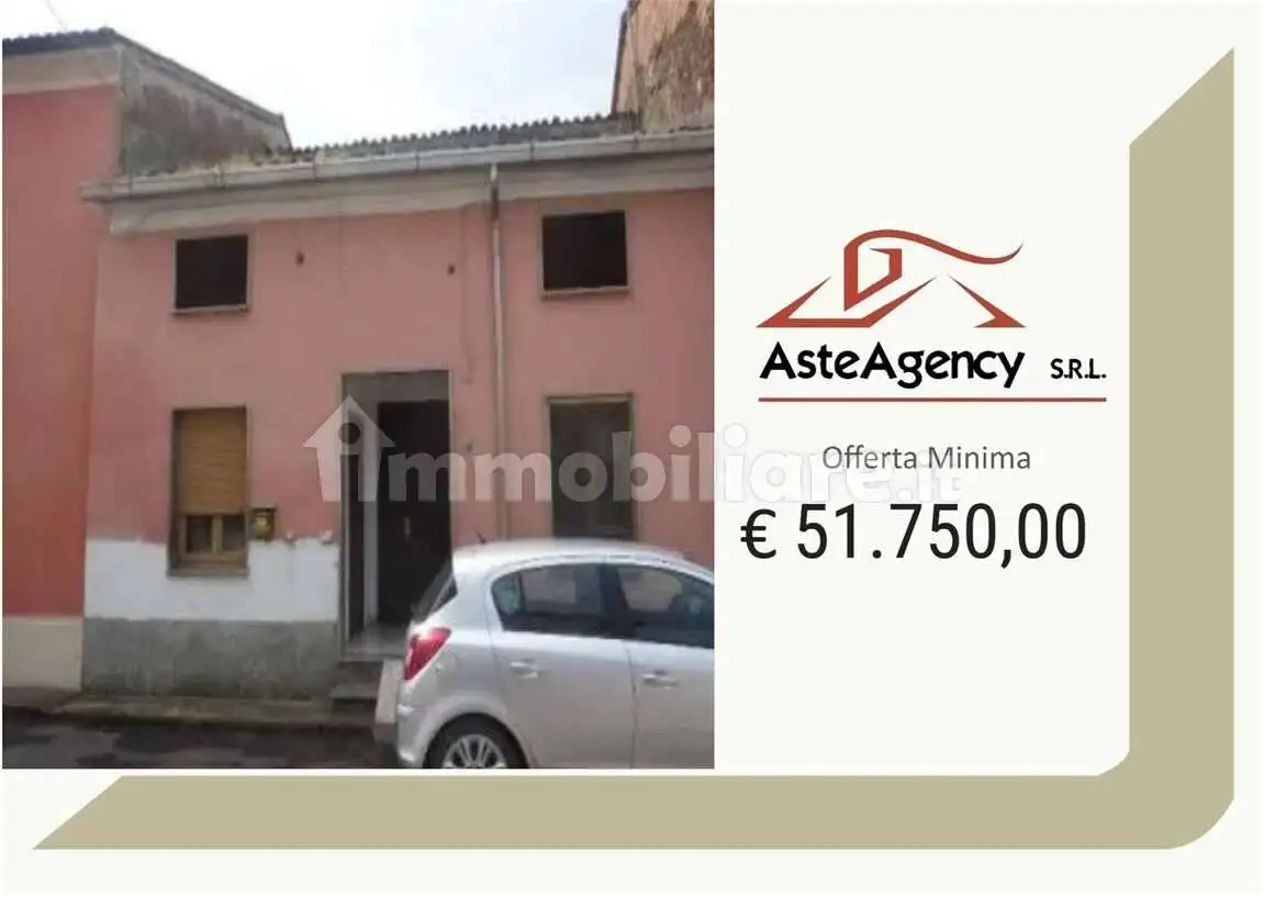 Casa indipendente in asta a Rivarolo del Re ed Uniti