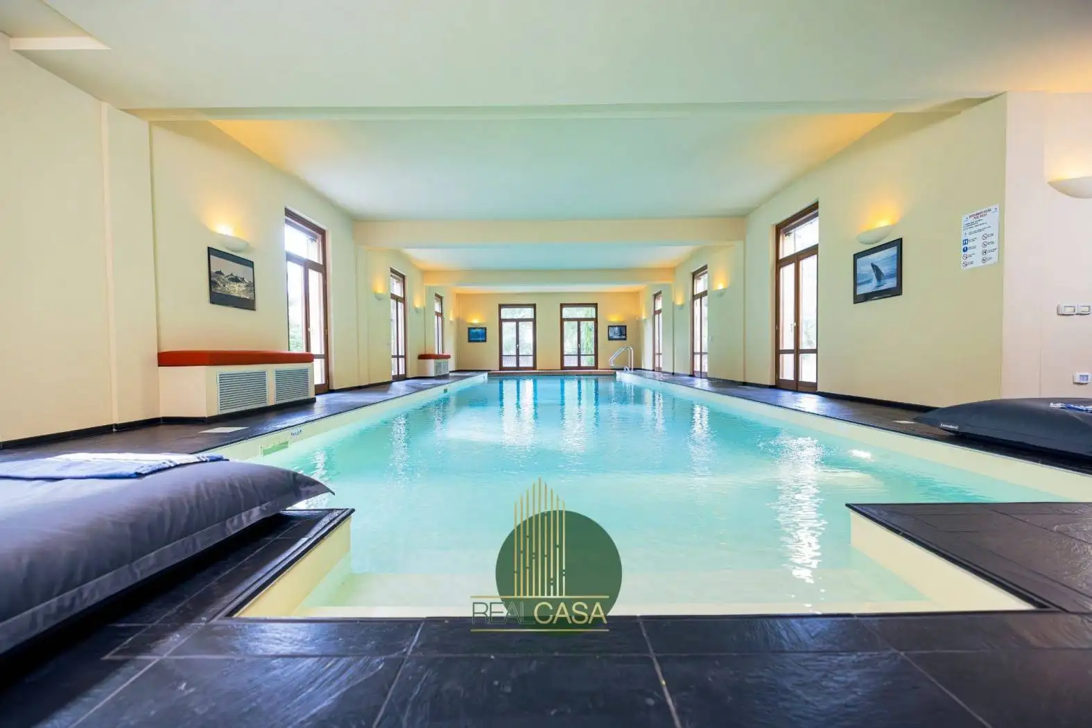 Palazzo - Edificio in Vendita - foto 2