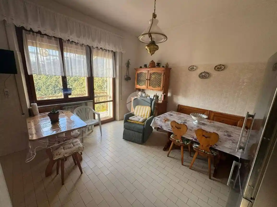 Appartamento via Giuseppe Mazzini, Masso, Castiglione Chiavarese - foto 3