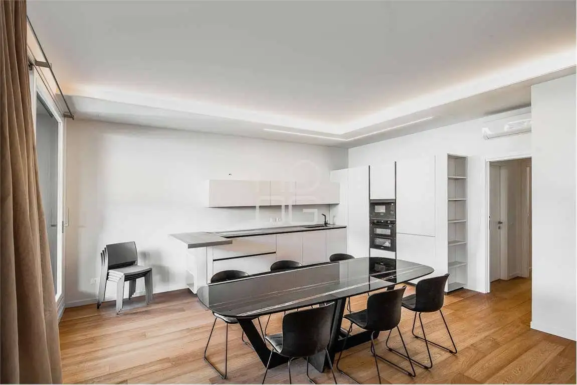 Quadrilocale via Nazario Sauro, Centro Storico, Desenzano del Garda - foto 4