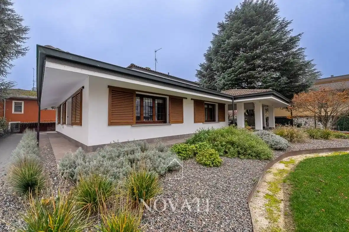 Villa unifamiliare via San Francesco, Centro, Casalpusterlengo - foto 4