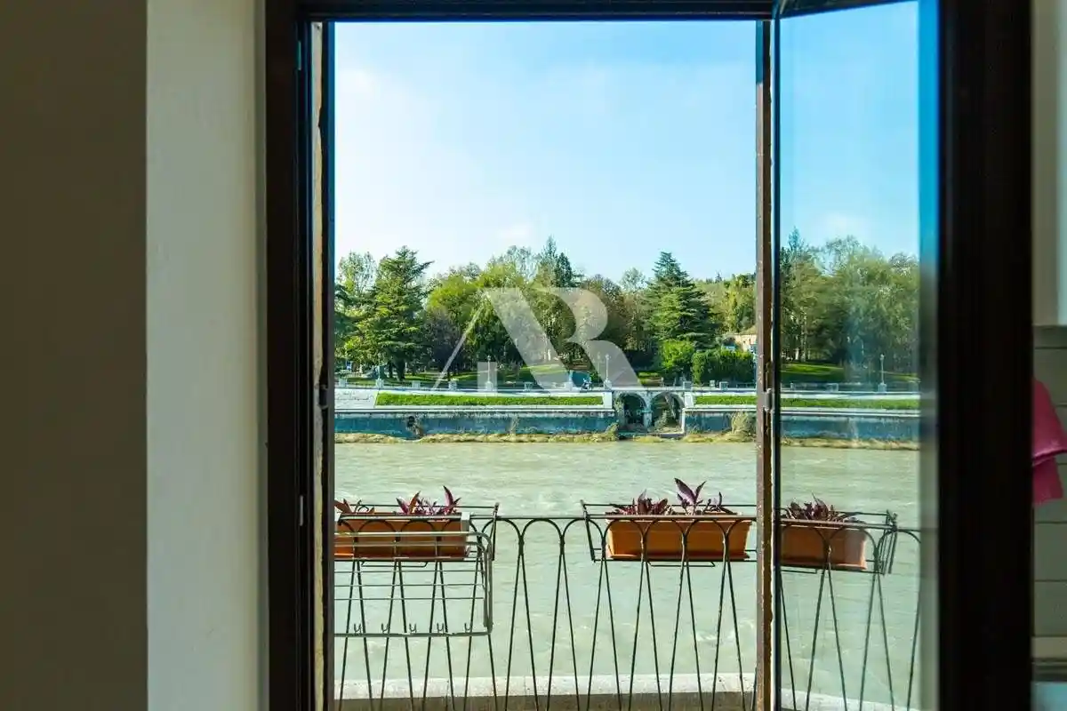 Bilocale Lungadige Riva Battello, Centro Storico, Verona - foto 4